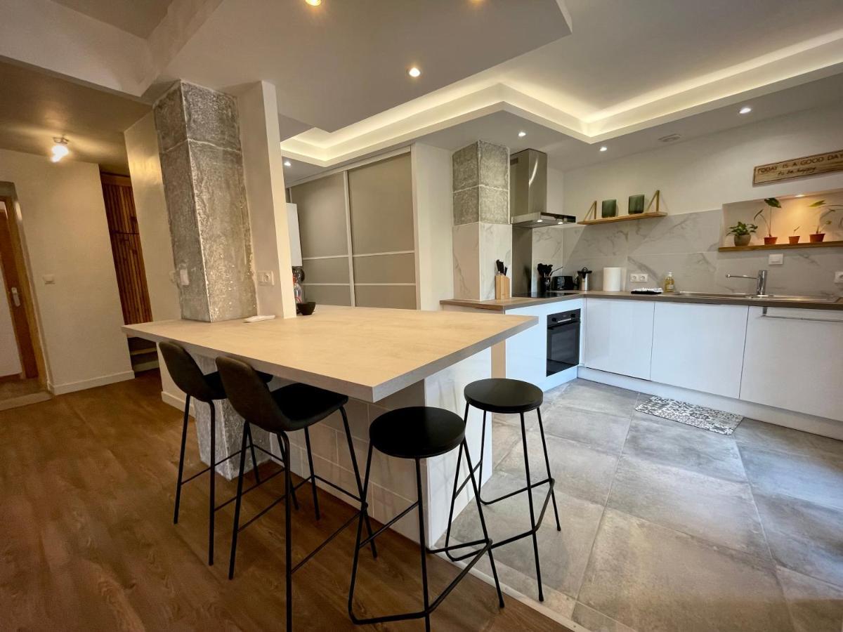 פרפיניין Tres Bel Appartement Central, Au Calme Avec Balneo מראה חיצוני תמונה